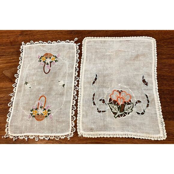VTG Linen Hankie Set, Embroidered, Lace, Floral, Handmade, Beige, Decorative - Picture 1 of 8